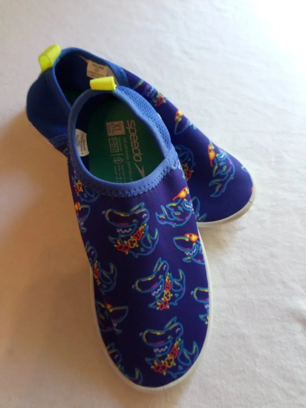 Boys' Blue & White Fire Print Water Shoes Size 10–11